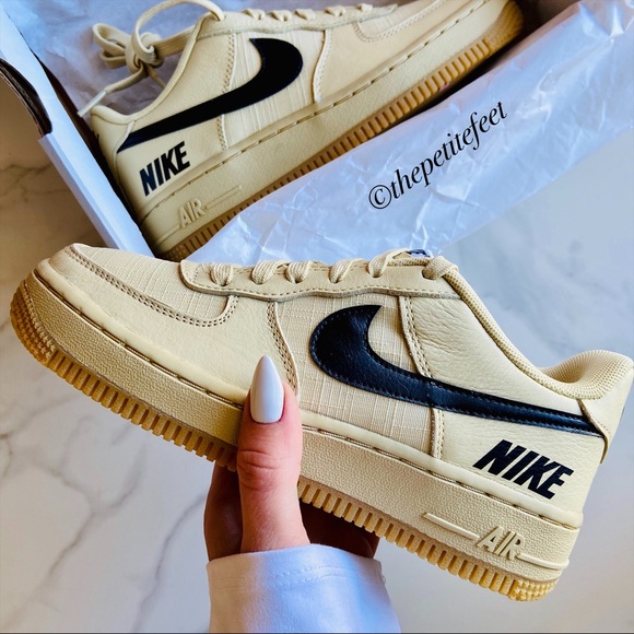 NWT Nike Air Force 1 - Picture 2 of 8